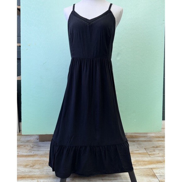 Old Navy Black Cami V Neck Maxi Dress XL Smocked Back Tiered Hem Sleevless - Picture 2 of 12